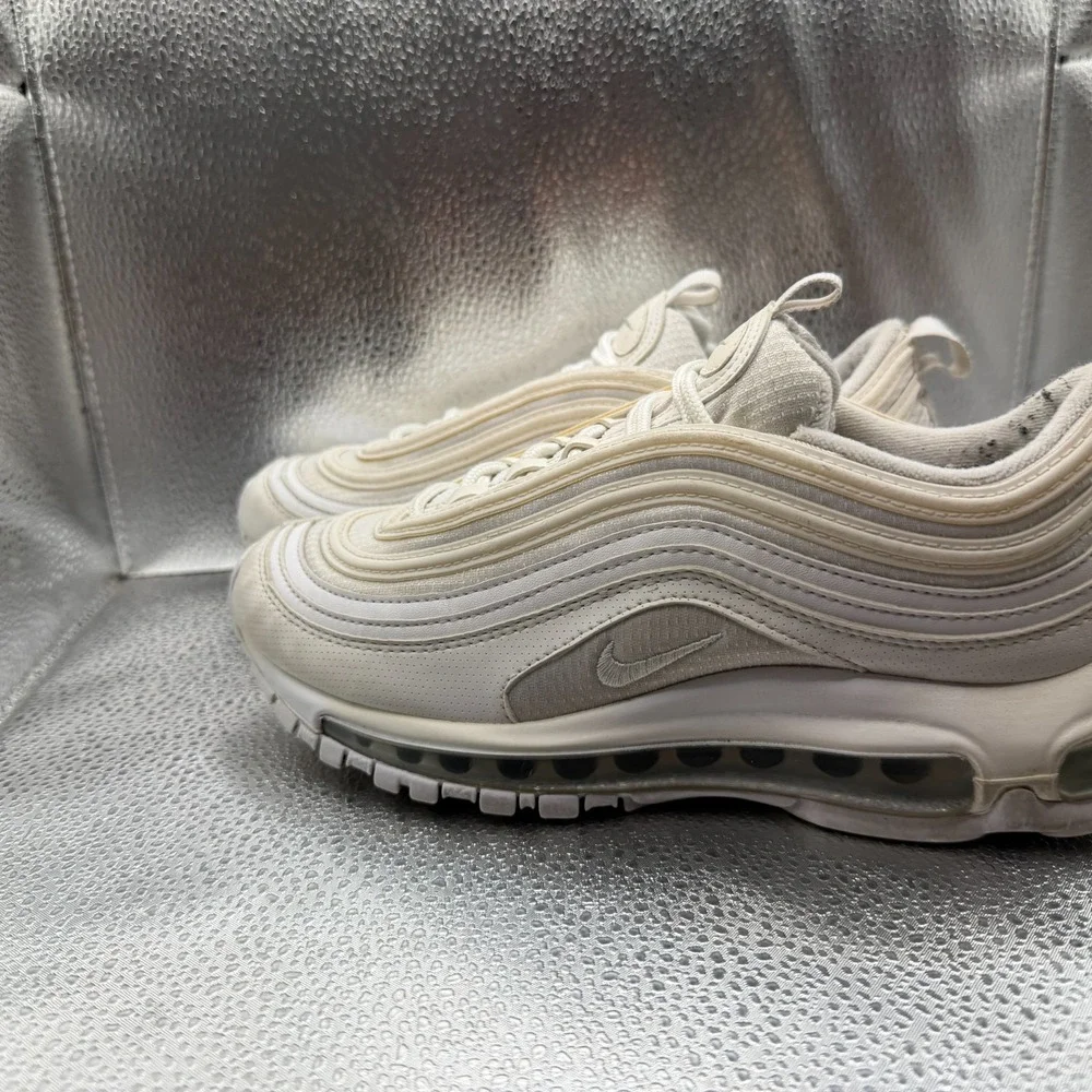 Size 5Y Nike Air‎ Max 97 Triple White Metallic Kids Athletic Shoes 921522-104
